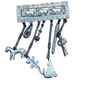 Vintage J.J. 1988 Silvertone Southwestern Brooch
